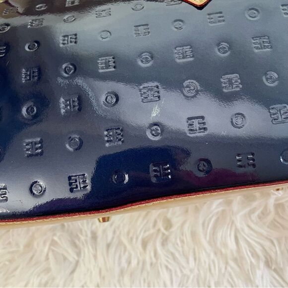 ARCADIA Electric Blue Shoulder HandBag, Shiny Leather zip top closure - Picture 8 of 8